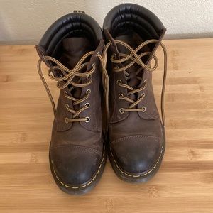 Dr. Martens Alexandra 6 Eye Padded Collar Heeled